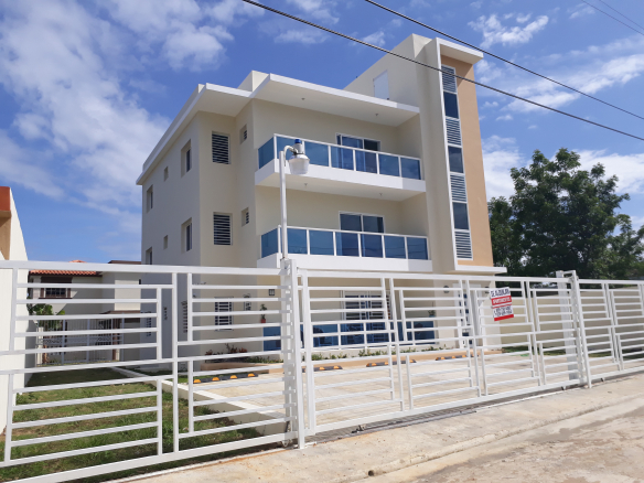 APARTAMENTODE ALQUILER EN EL RES. NUEVA NAGUA, DE NAGUA!