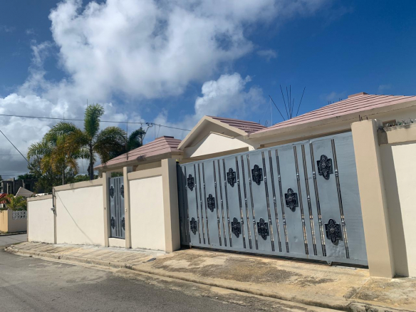 CASA DE VENTA EN NUEVA NAGUA !