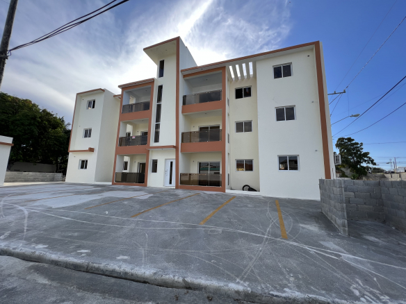 APARTAMENTOS DE ALQUILER DE 2 HABITACIONES EN LA URB. ODALIS DE NAGUA