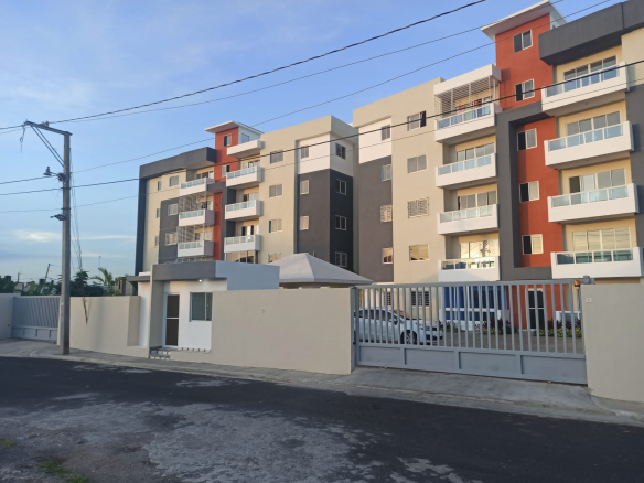 SE VENDE APARTAMENTO EN SANTO DOMINGO EN 6,000,000.00 MILLONES DE PESOS DOMINICANOS.