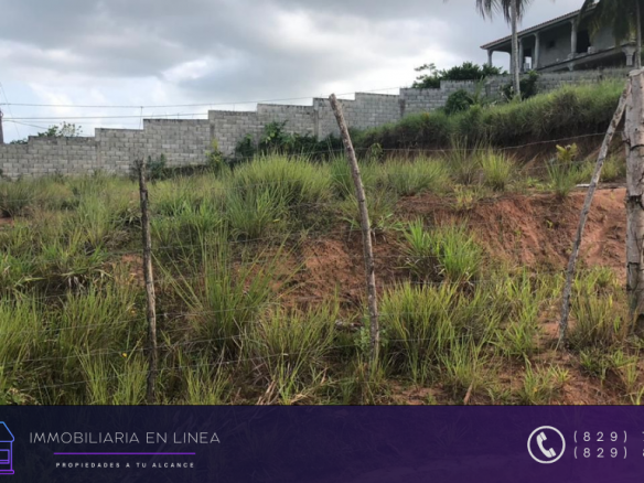 SE VENDE SOLAR CON 510 METROS DESLINDADO EN NAGUA