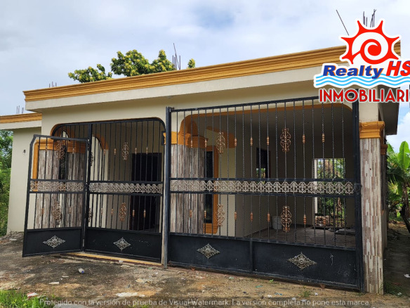 📌CASA DE VENTA LISTA PARA MUDARTE EN FRENITO DE NAGUA parte alta de la Ciudad‼️