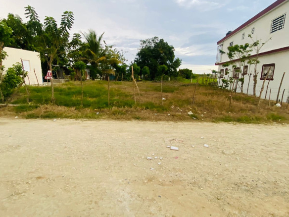 SE VENDE SOLAR DE 400 METROS, EN EL KM3 DE NAGUA