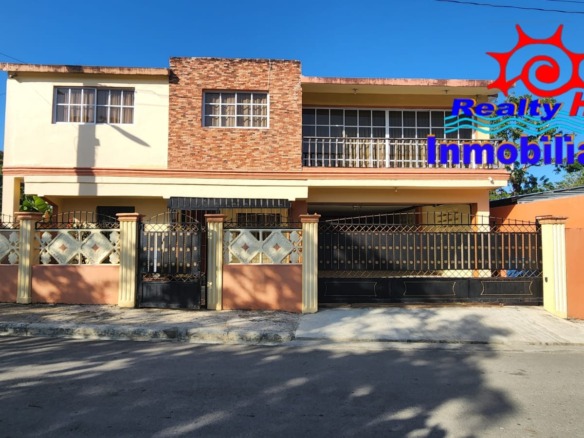 CASA DE VENTA EN SAN RAFAEL CON PISCINA