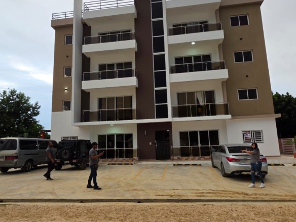 Apartamentos de Alquiler en Nueva Nagua, 1er y 4to Nivel Disponible