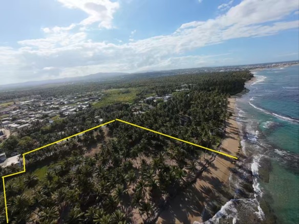 Lote de Terreno en Primera Linea de Playa de Venta en Matancitas.