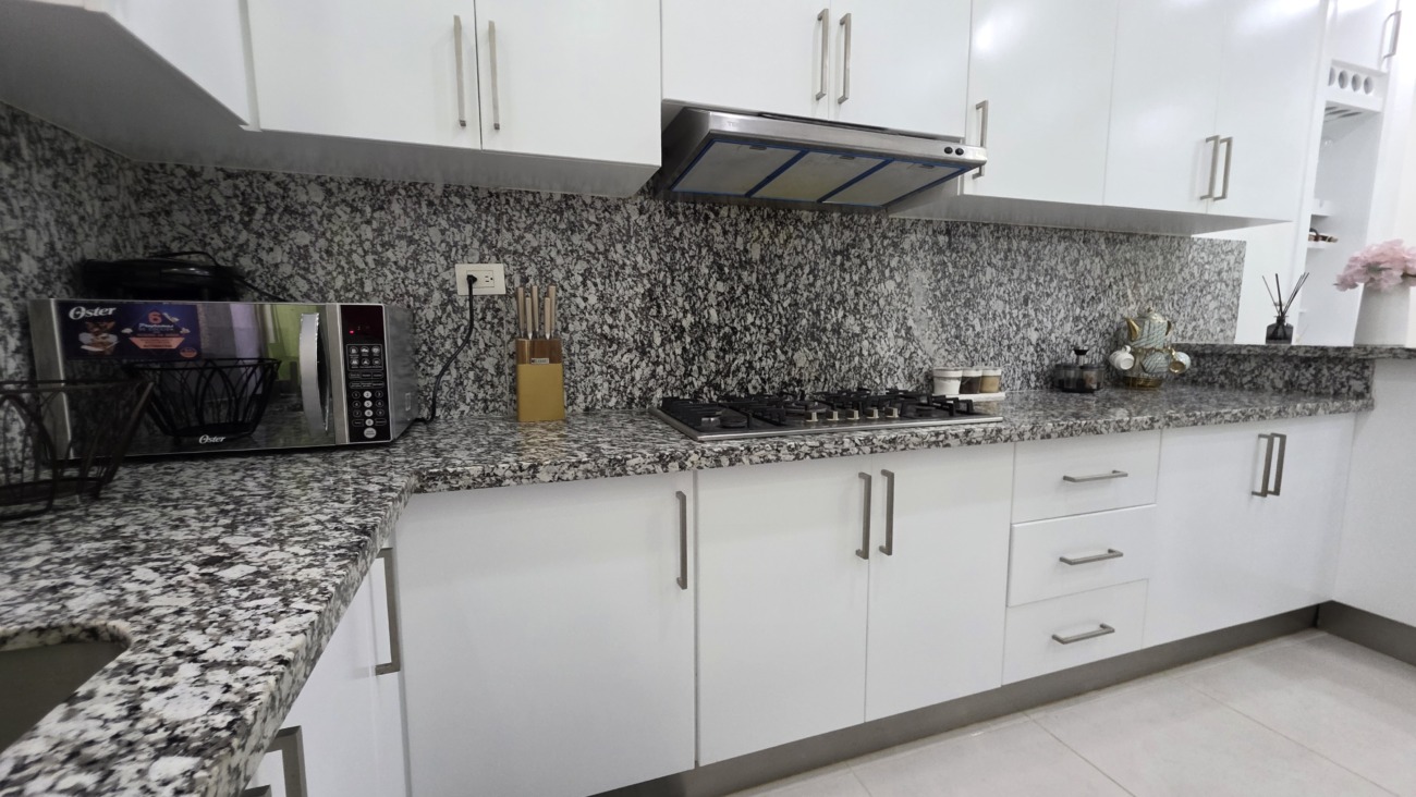 Apartamentos en Residencial Mariangel III, Salida Nagua-San Fco. de Macorís.