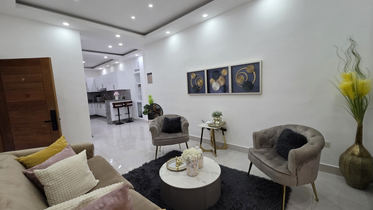 Apartamentos en Residencial Mariangel III, Salida Nagua-San Fco. de Macorís.