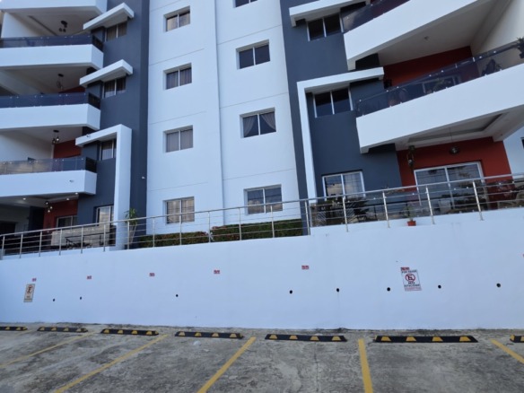 Apartamentos en Residencial Mariangel III, Salida Nagua-San Fco. de Macorís.