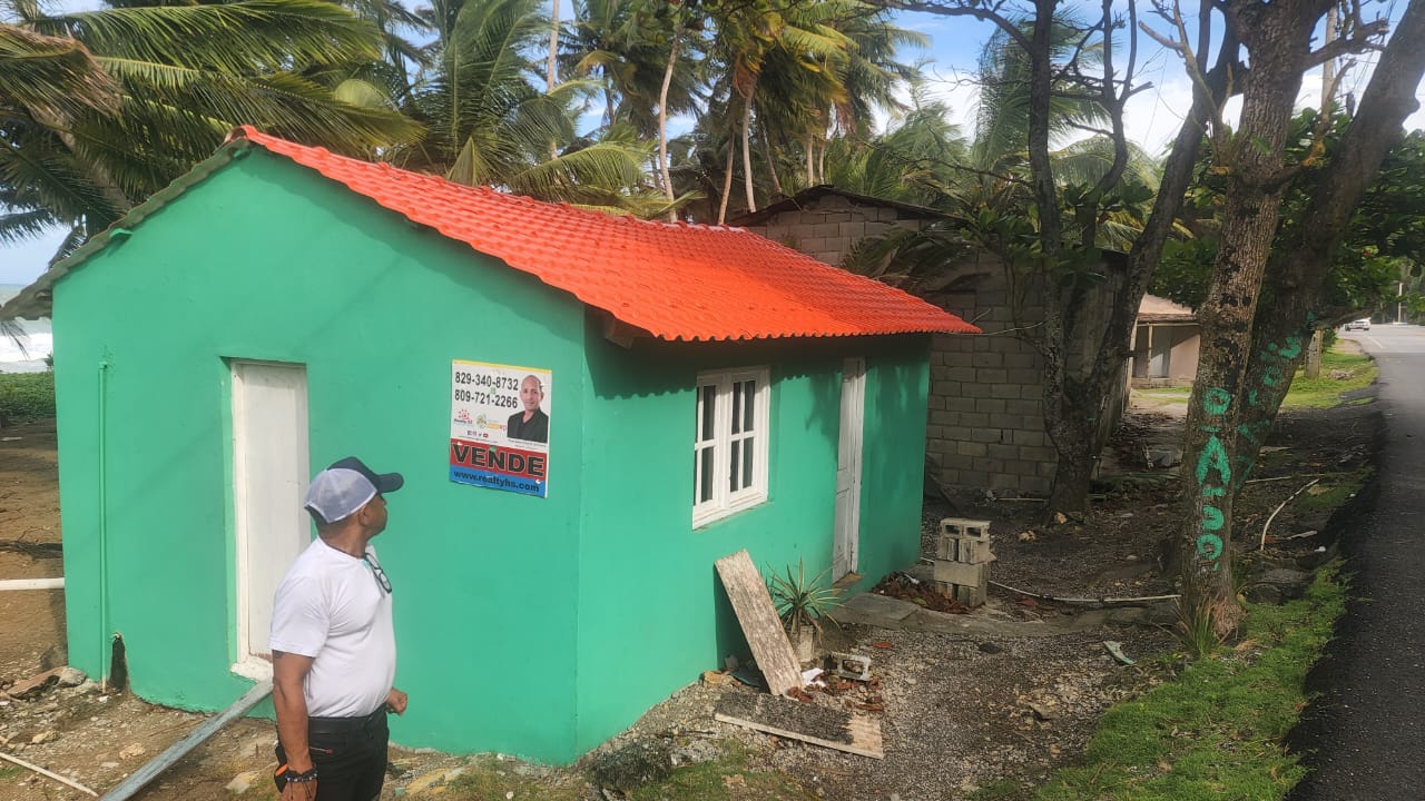🏡Casa De Venta en Primera Linea de Playa.🏡