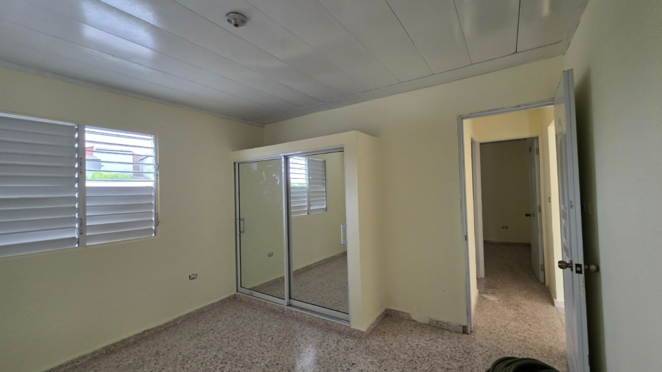 🏢Local De Venta En El Factor, Los Limones.🏢
