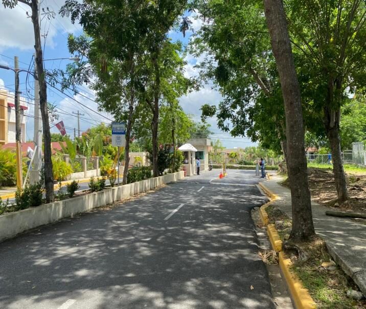 🟥 🏡Casa De Venta Con un 40% Rebajado del Valor de Costo de Tasación En Santo Domingo.