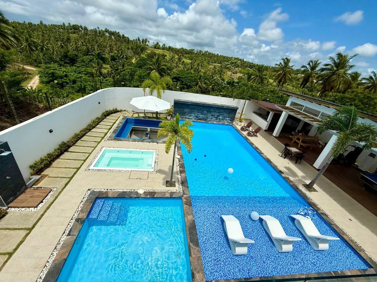 Bella propiedad en venta ubicada en Nagua Campo Club, Urbanización Brisas del Atlantico, Maria Trinidad Sanchez, Republica Dominicana.