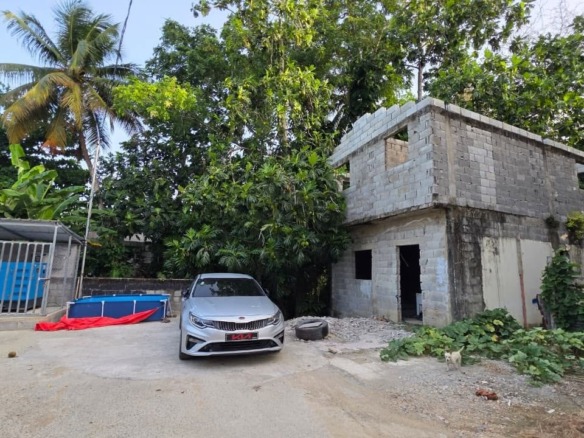 CASA MEJORA EN VENTA EN LA CAPITALISTA, NAGUA MARIA TRINIDAD SANCHEZ.