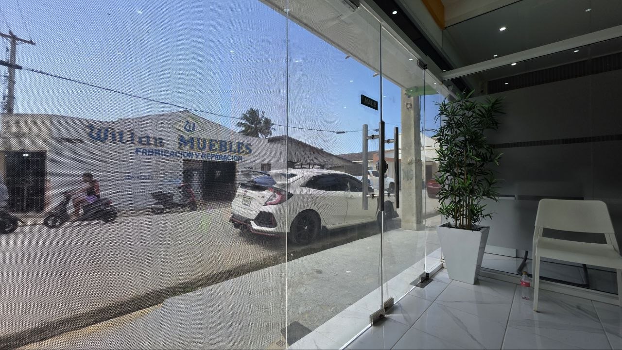 EDIFICIO CON LOCAL COMERCIAL EN VENTA EN LA C/DUARTE EN NAGUA MTS.