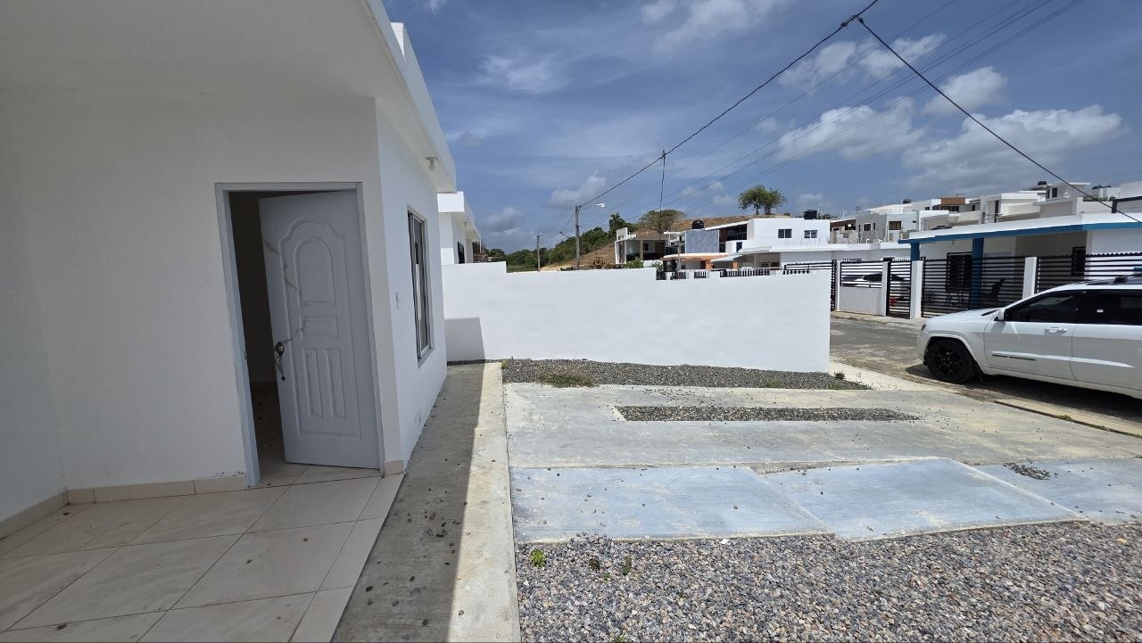CASA DE VENTA EN BRISAS DEL CERRO, NAGUA MARIA TRINIDAD SANCHEZ.📍