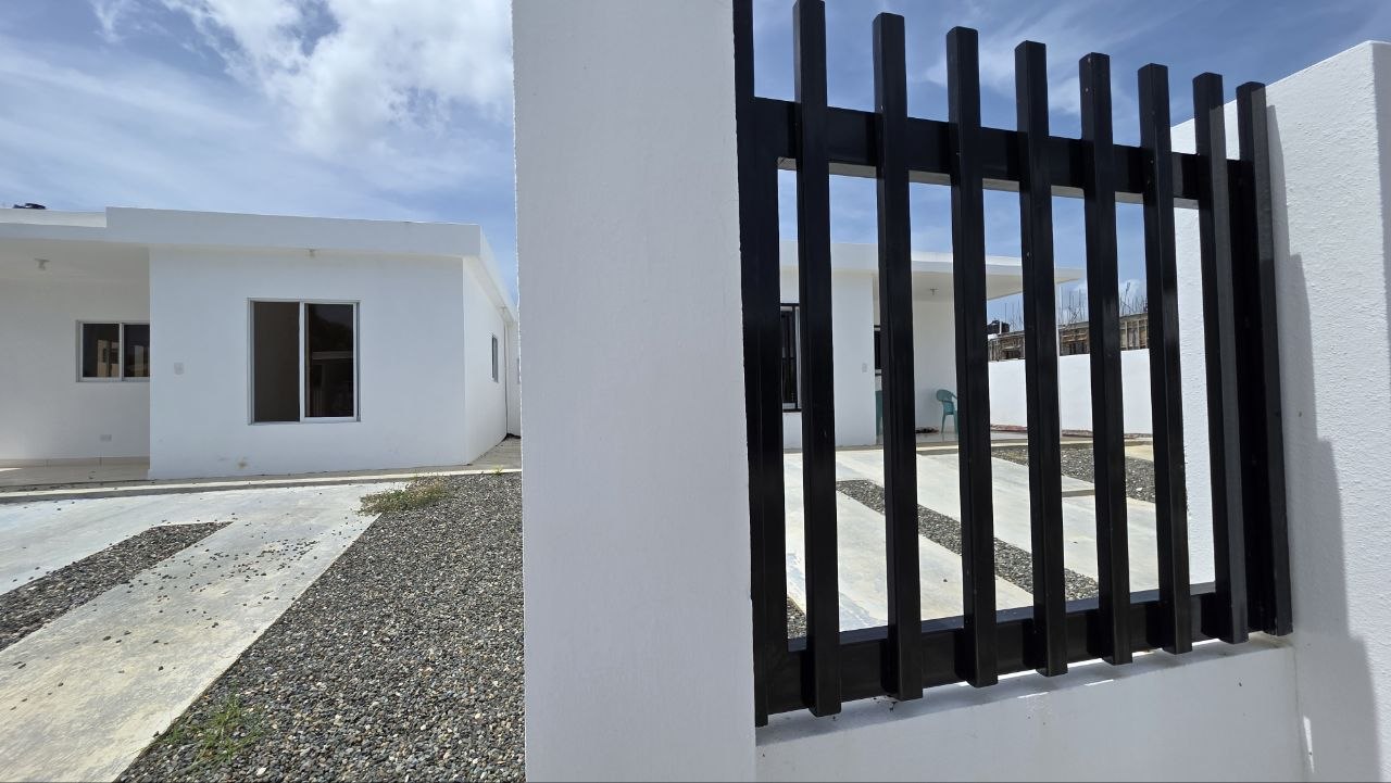 CASA DE VENTA EN BRISAS DEL CERRO, NAGUA MARIA TRINIDAD SANCHEZ.📍