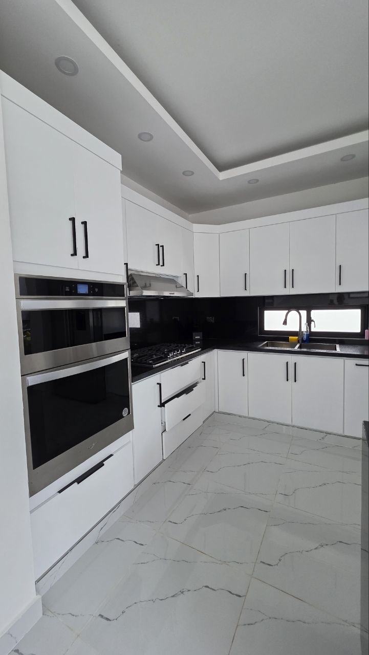 CASA VALERIA 4 EN VENTA EN NUEVA NAGUA, MARIA TRINIDAD SANCHEZ.