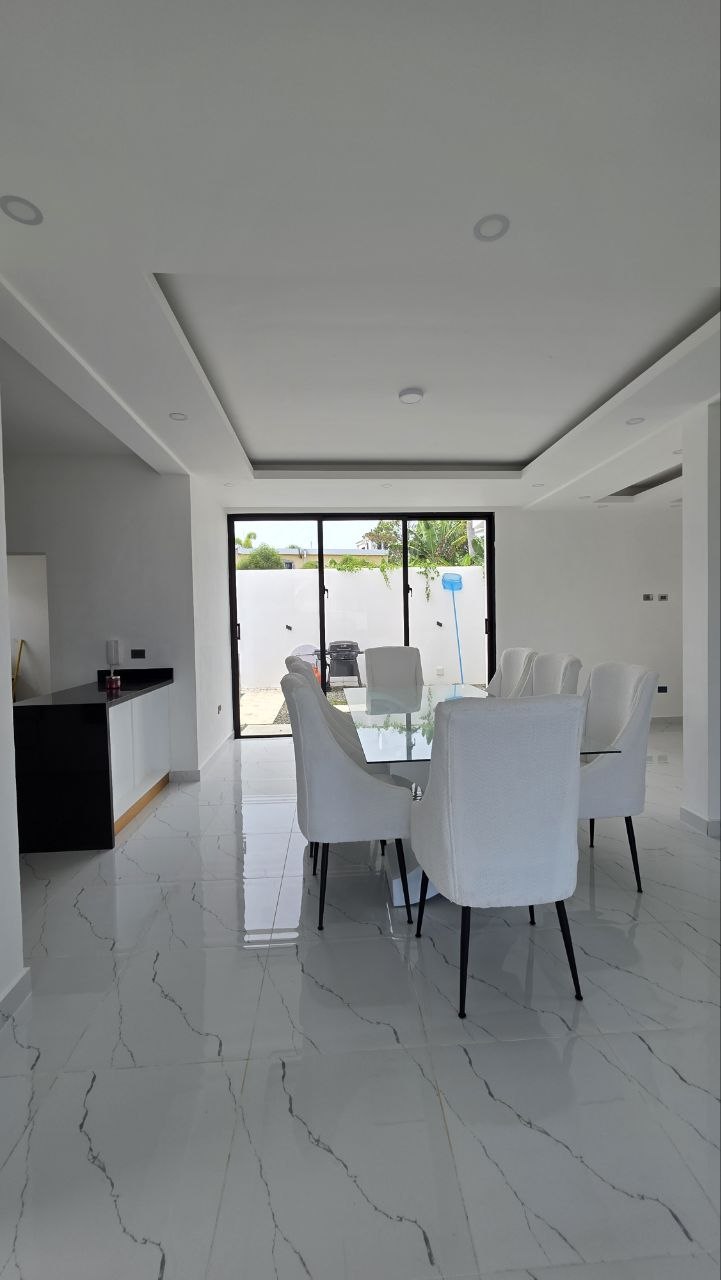 CASA VALERIA 4 EN VENTA EN NUEVA NAGUA, MARIA TRINIDAD SANCHEZ.