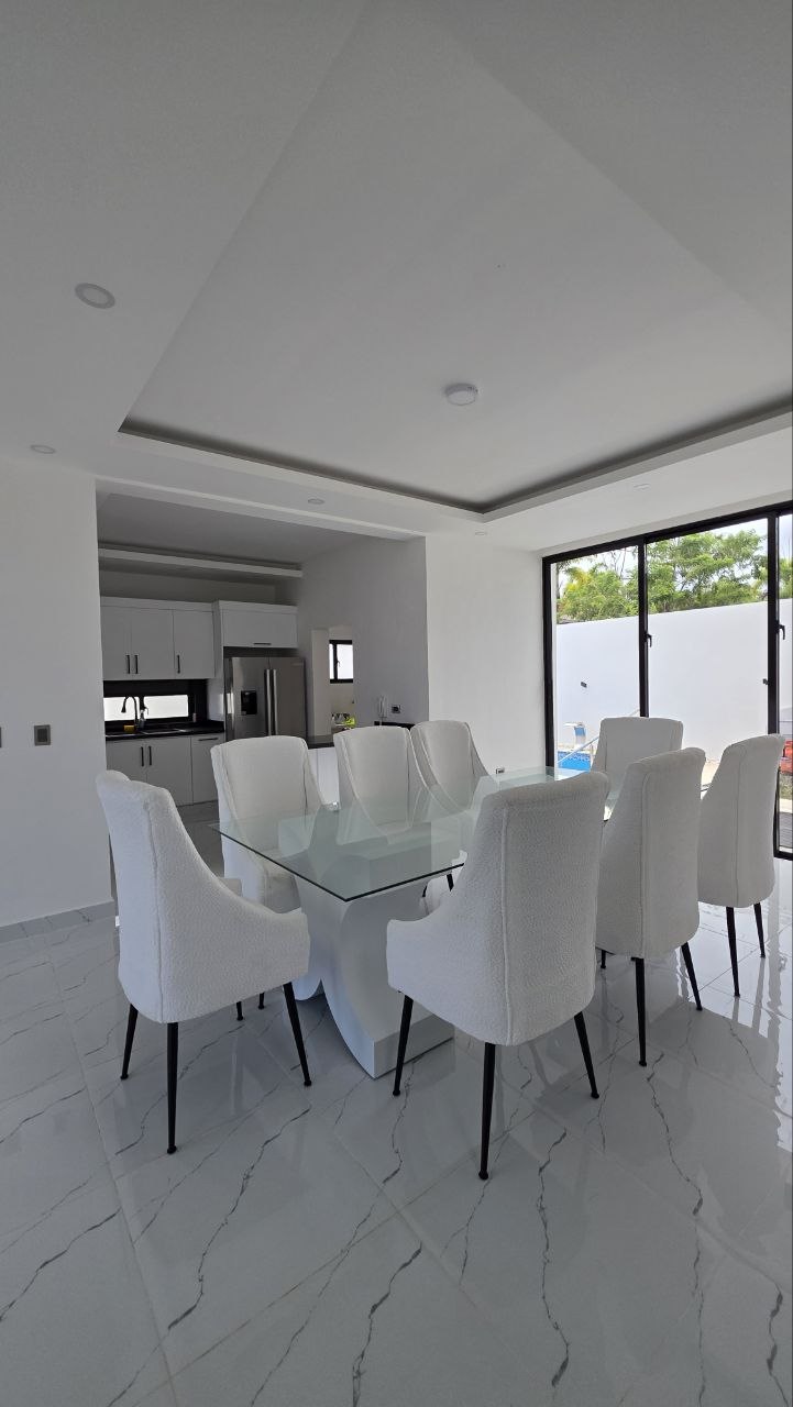CASA VALERIA 4 EN VENTA EN NUEVA NAGUA, MARIA TRINIDAD SANCHEZ.