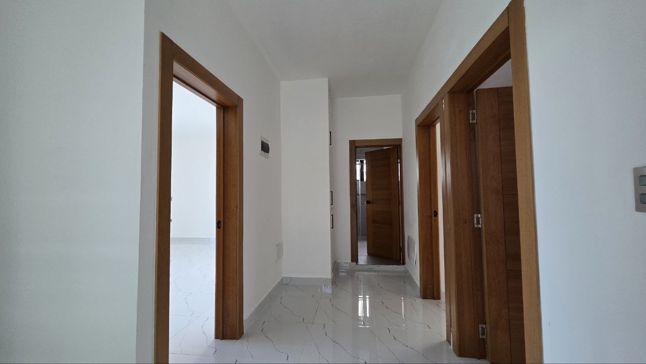 CASA VALERIA 4 EN VENTA EN NUEVA NAGUA, MARIA TRINIDAD SANCHEZ.