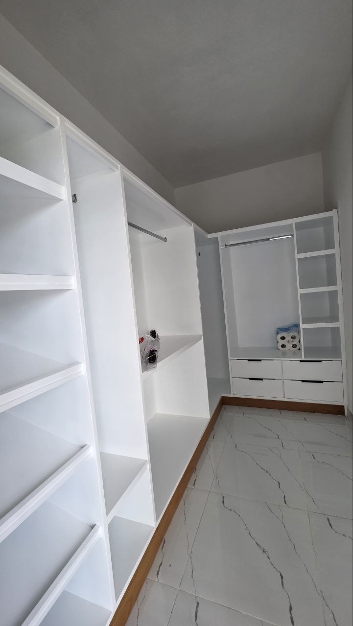 CASA VALERIA 4 EN VENTA EN NUEVA NAGUA, MARIA TRINIDAD SANCHEZ.