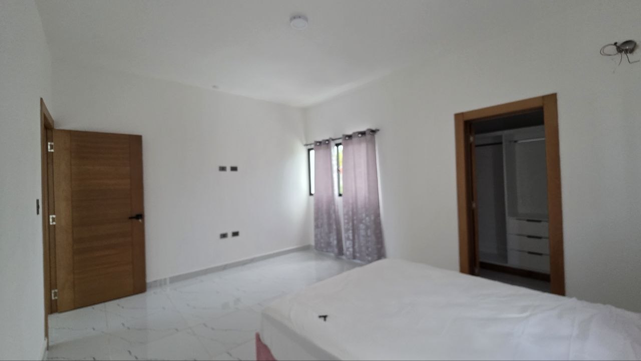 CASA VALERIA 4 EN VENTA EN NUEVA NAGUA, MARIA TRINIDAD SANCHEZ.