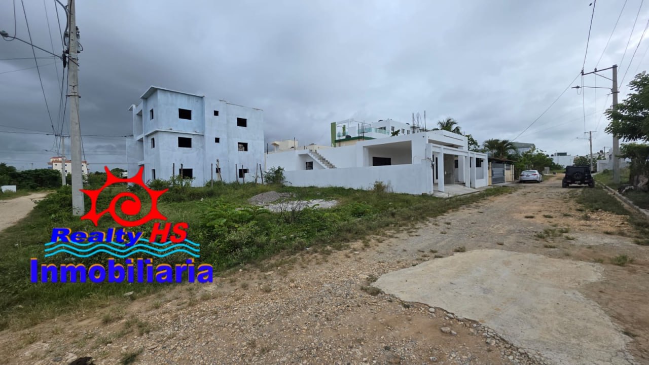 CASA AMARILIS DE VENTA EN URB. ALONZO EN NUEVA NAGUA, NAGUA MARIA TRINIDAD SANCHEZ REPULICA DOMINICANA.