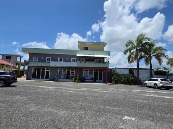 🏢LOCAL COMERCIAL + APARTAMENTO EN PLAZA NUEVA NAGUA🏢